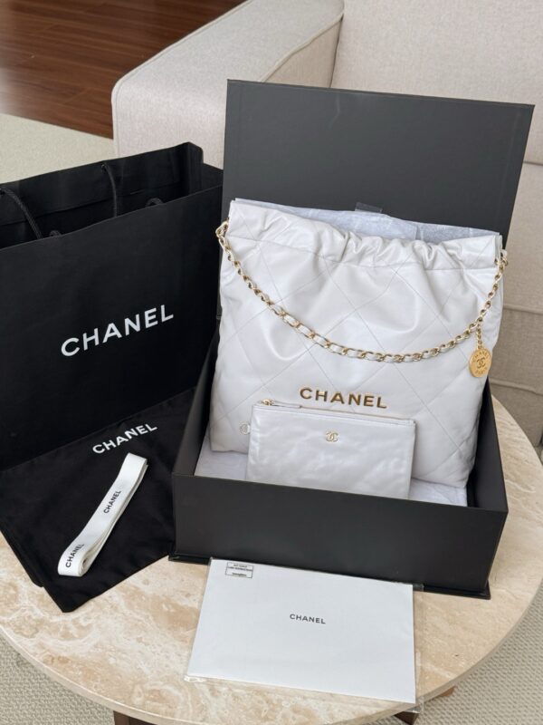 God Factory Chanel Bags Code 10124 Size 43x39x8cm