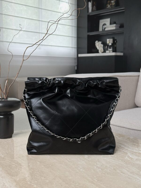 God Factory Chanel Bags Code 10132 Size 37x35x7cm