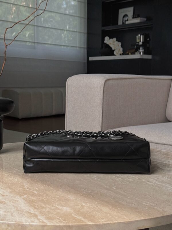 God Factory Chanel Bags Code 10132 Size 37x35x7cm