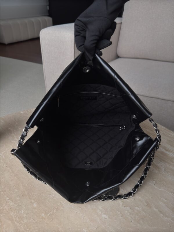God Factory Chanel Bags Code 10132 Size 37x35x7cm