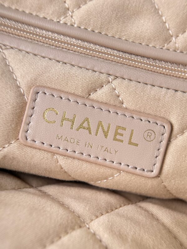 God Factory Chanel Bags Code 10130 Size 37x35x7cm