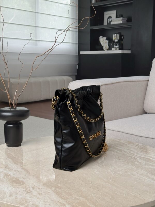 God Factory Chanel Bags Code 10128 Size 37x35x7cm