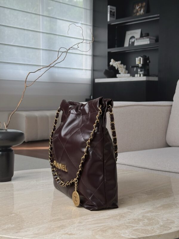 God Factory Chanel Bags Code 10127 Size 37x35x7cm