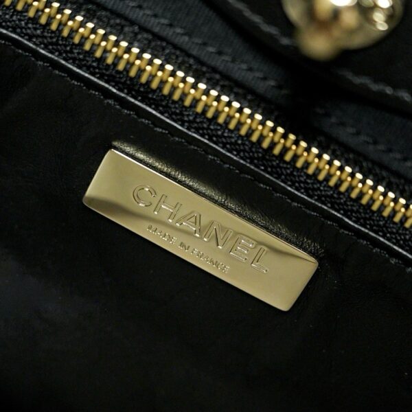 God Factory Chanel Bags Code 10147 23A 31 Bag Size 23x5.5x22cm