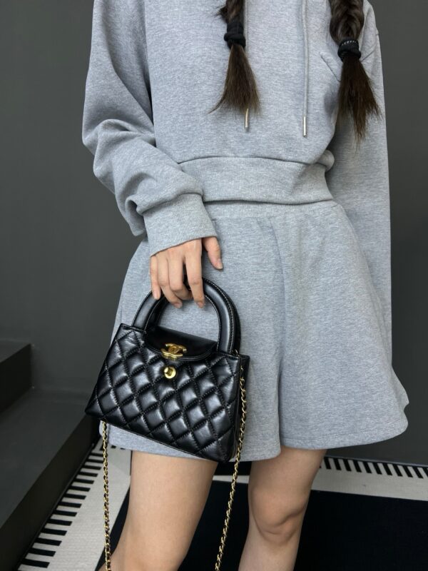 God Factory Chanel Bags Code 10153 23K Kelly Size 13x19x7cm