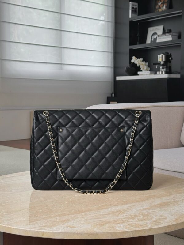 God Factory Chanel Bags Code 10156 24C Size 26x40x12cm
