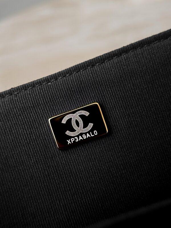 God Factory Chanel Bags Code 10156 24C Size 26x40x12cm