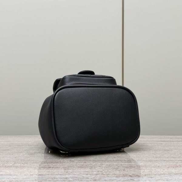 God Factory Chanel Bags Code 10168 24P Backpack Size 18x18.5x12cm