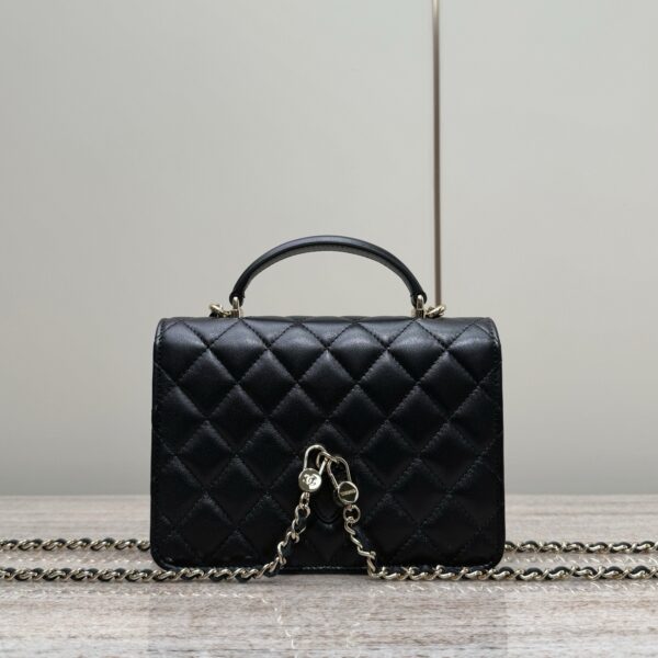 God Factory Chanel Bags Code 10169 25P Size 18x14x3.5cm