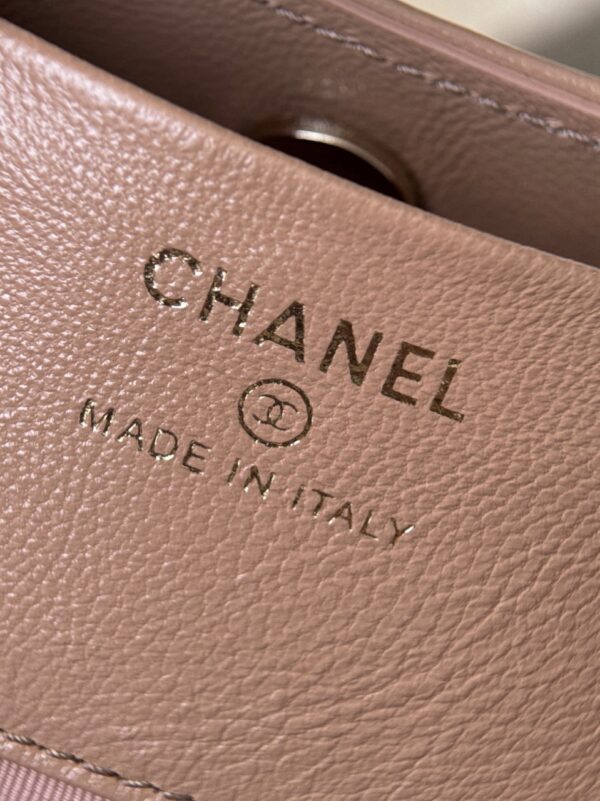 God Factory Chanel Bags Code 10175 24S NaNo Size 17.5x20.5x3.5cm