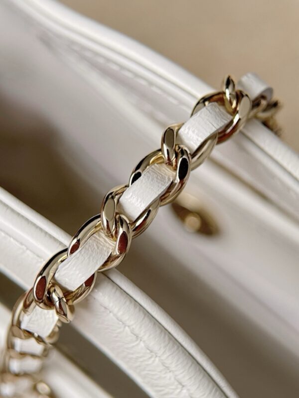 God Factory Chanel Bags Code 10174 24S NaNo Size 17.5x20.5x3.5cm