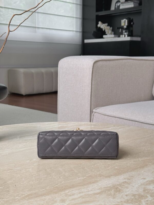 God Factory Chanel Bags Code 10178 24A Kelly Size 13x19x7cm