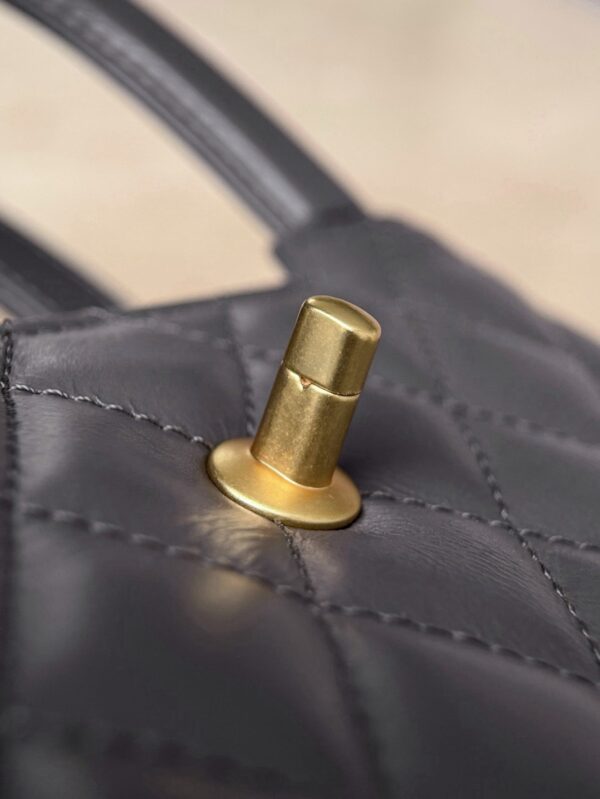 God Factory Chanel Bags Code 10178 24A Kelly Size 13x19x7cm