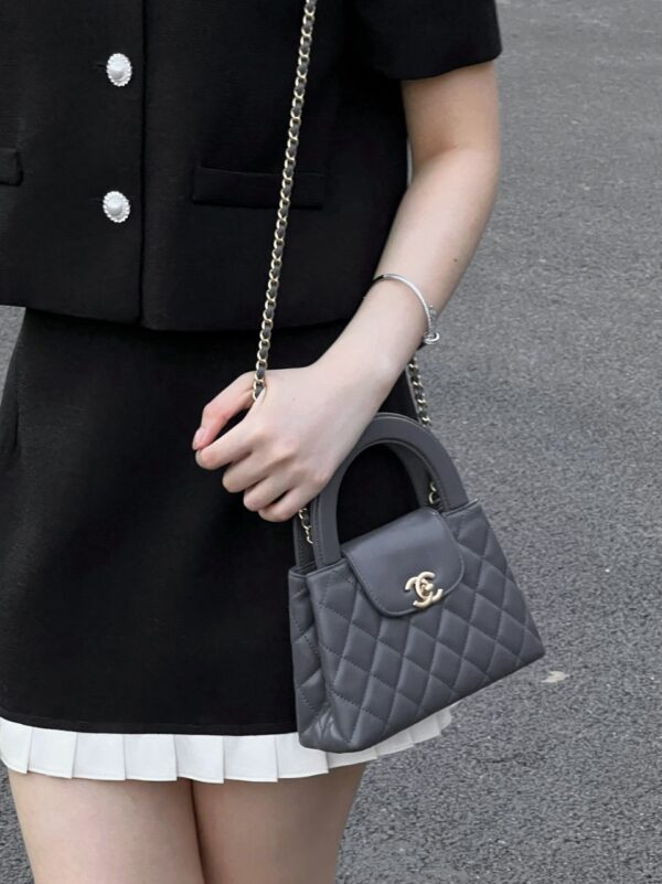 God Factory Chanel Bags Code 10178 24A Kelly Size 13x19x7cm