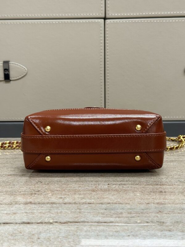 God Factory Chanel Bags Code 10179 24A Size 18x7x12cm