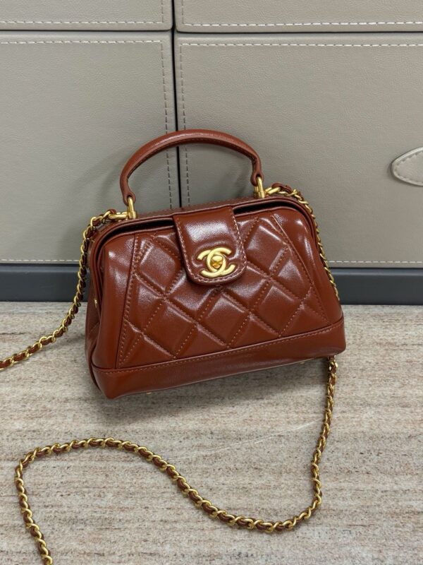 God Factory Chanel Bags Code 10179 24A Size 18x7x12cm