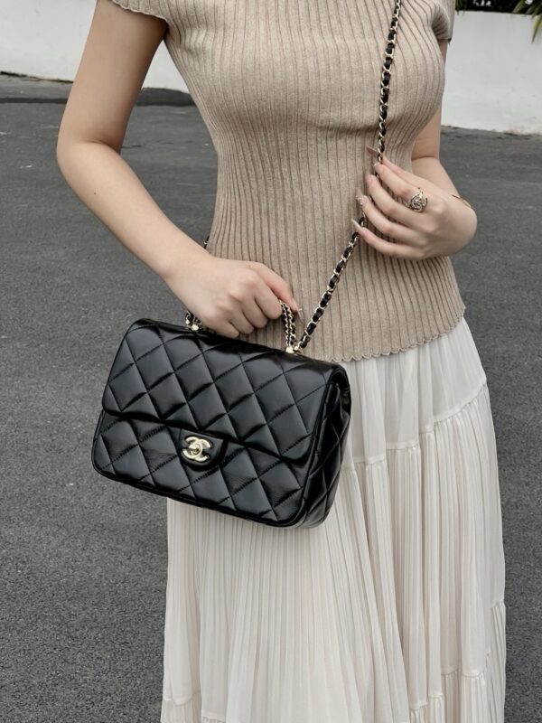 God Factory Chanel Bags Code 10187 24B Size 17x25x8cm