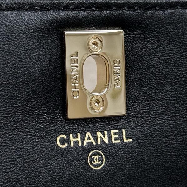 God Factory Chanel Bags Code 10188 24B Size 11x18.5x6cm
