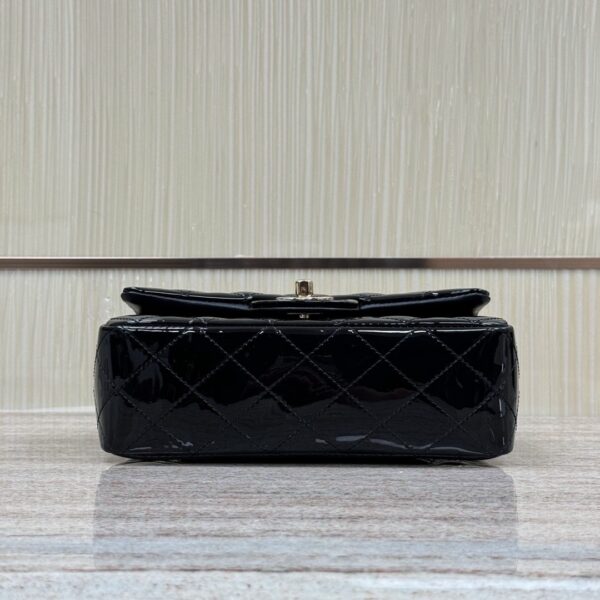 God Factory Chanel Bags Code 10190 24K Mini Handle Size 12x20x6cm