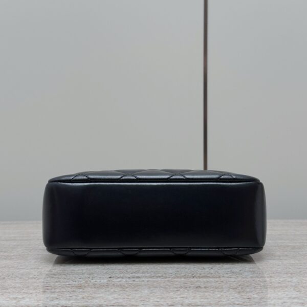 God Factory Chanel Bags Code 10191 24K Size 12x18x7cm