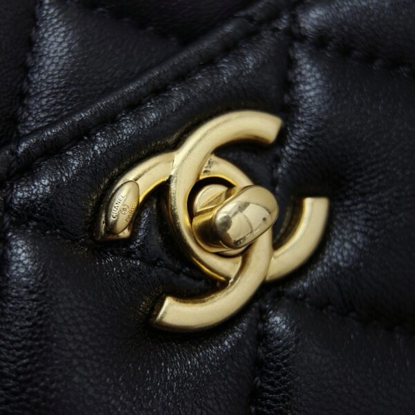 God Factory Chanel Bags Code 10192 24K Size 19x24x9cm