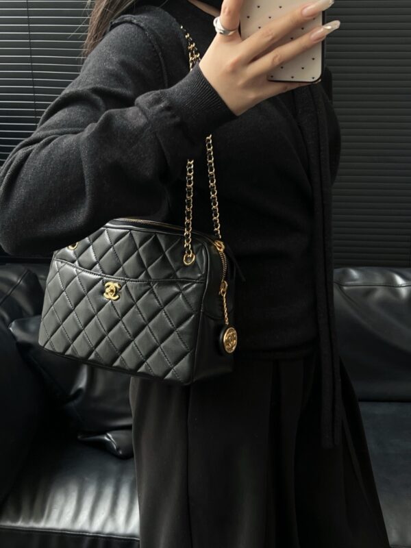 God Factory Chanel Bags Code 10192 24K Size 19x24x9cm