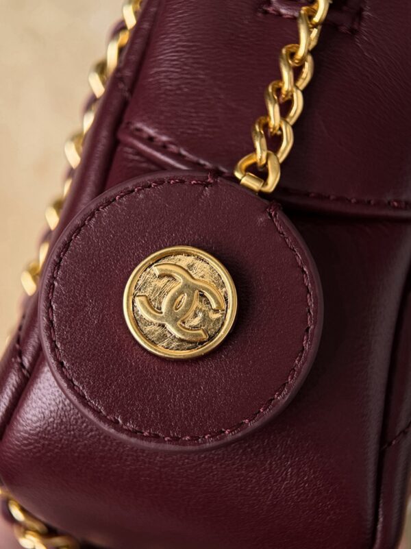 God Factory Chanel Bags Code 10193 24K Size 12x18x7cm