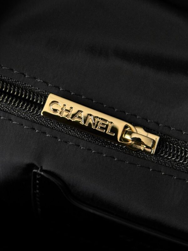 God Factory Chanel Bags Code 10197 24N Size 20x32x12cm