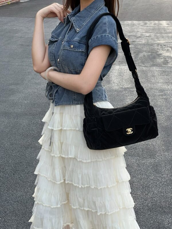 God Factory Chanel Bags Code 10197 24N Size 20x32x12cm