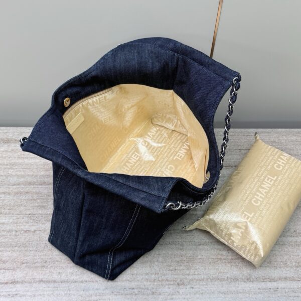 God Factory Chanel Bags Code 10198 Size 44x28x18cm