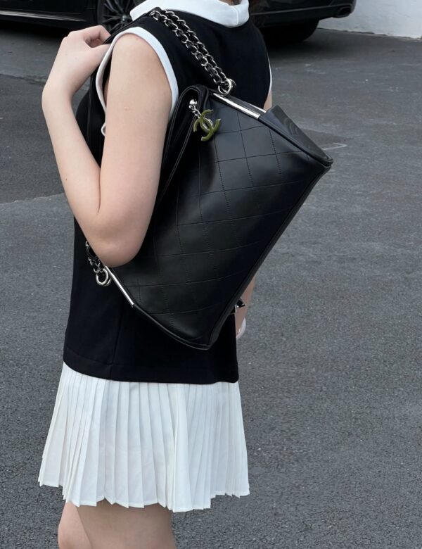 God Factory Chanel Bags Code 10202 Size 30x11x21cm