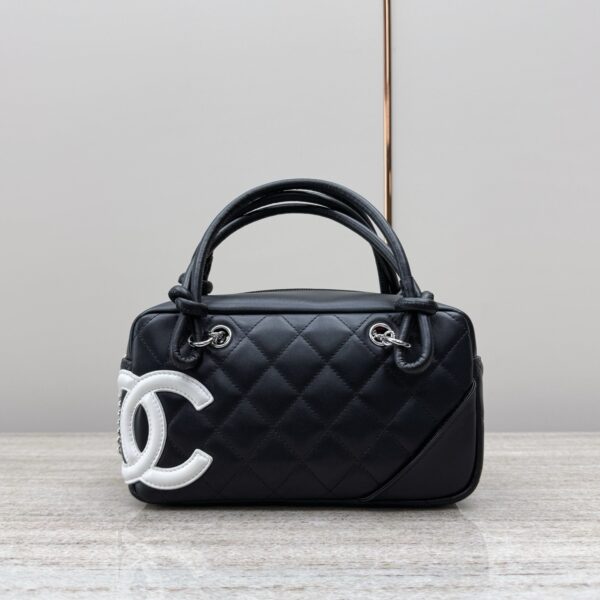 God Factory Chanel Bags Code 10203 Size 12x21x9cm
