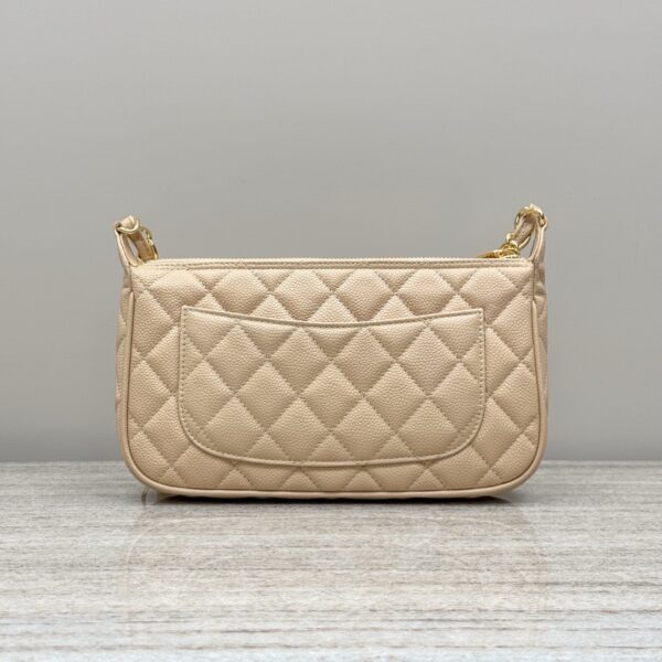 God Factory Chanel Bags Code 10211 Size 20x15x4cm