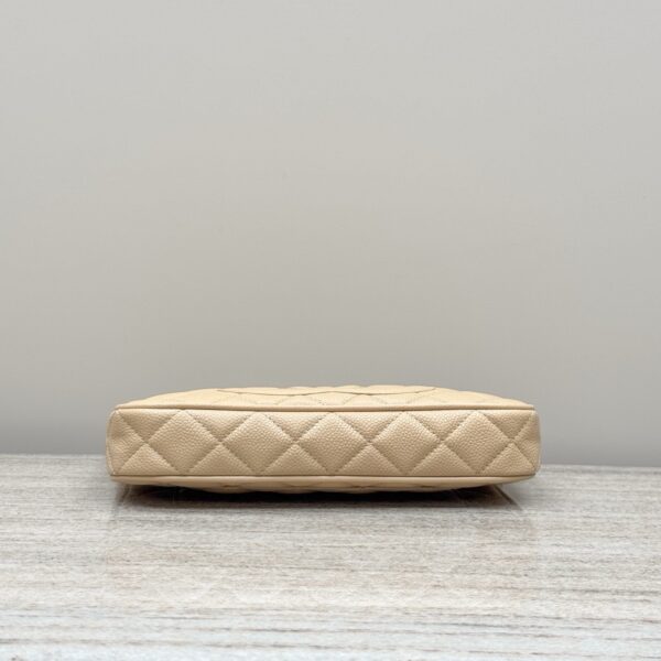 God Factory Chanel Bags Code 10211 Size 20x15x4cm