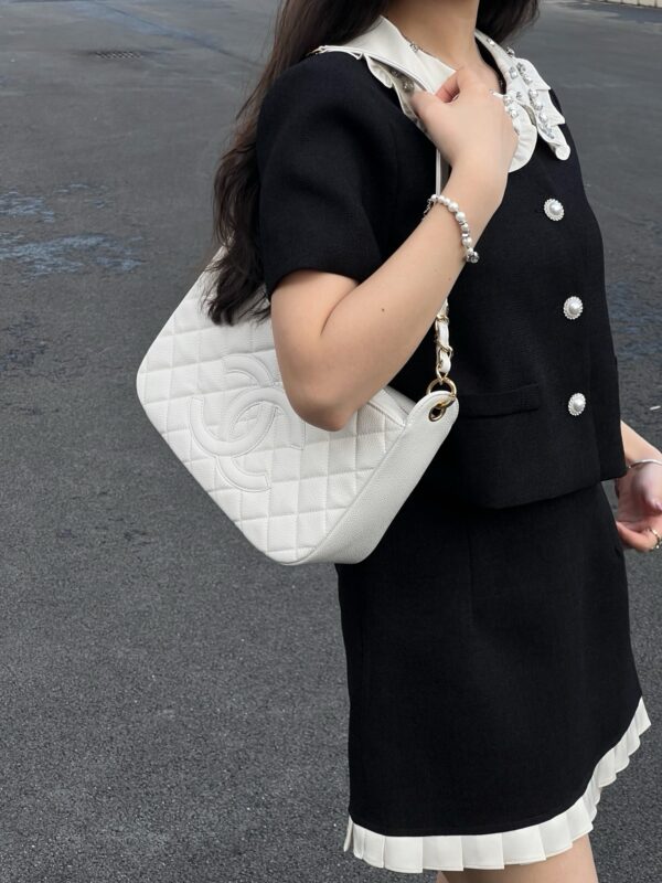 God Factory Chanel Bags Code 10209 Size 29x21.5x9cm