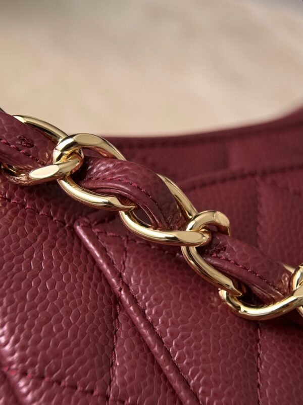 God Factory Chanel Bags Code 10208 Size 29x21.5x9cm