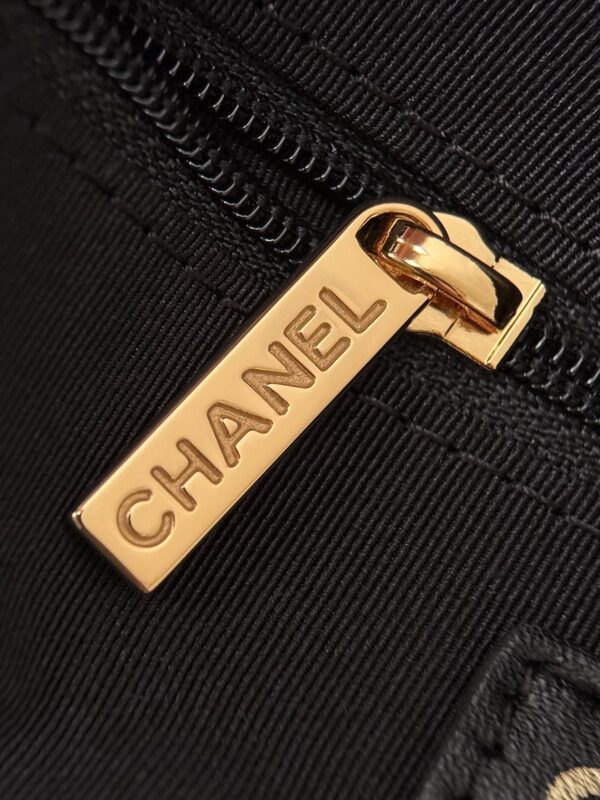 God Factory Chanel Bags Code 10207 Size 29x21.5x9cm