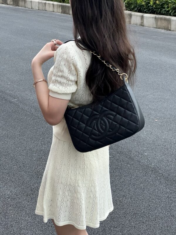 God Factory Chanel Bags Code 10207 Size 29x21.5x9cm