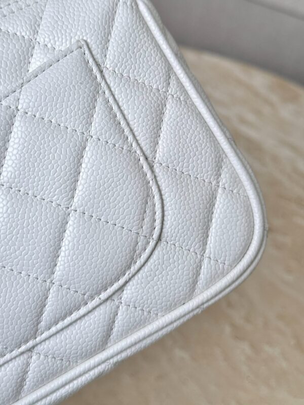 God Factory Chanel Bags Code 10204 Size 16x26x4cm