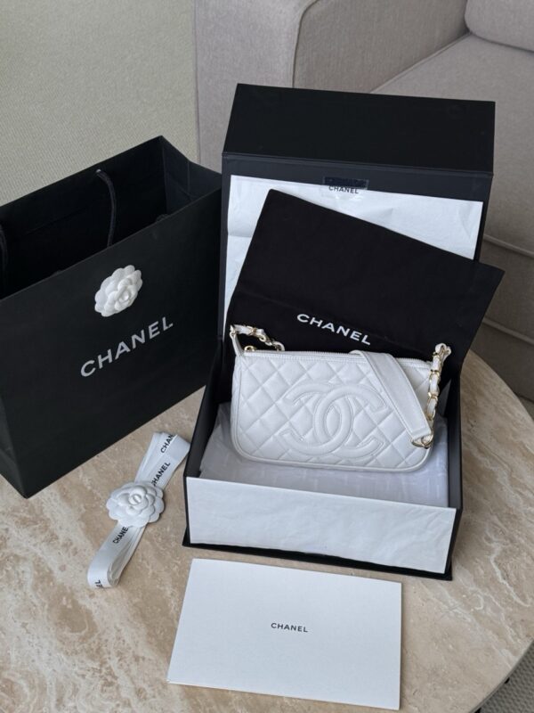 God Factory Chanel Bags Code 10204 Size 16x26x4cm