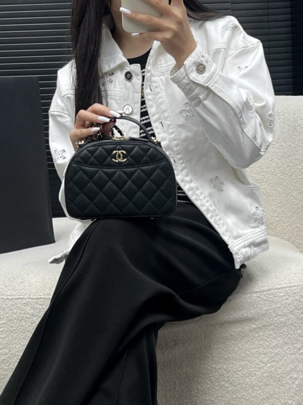 God Factory Chanel Bags Code 10230 Size 19x13x7cm