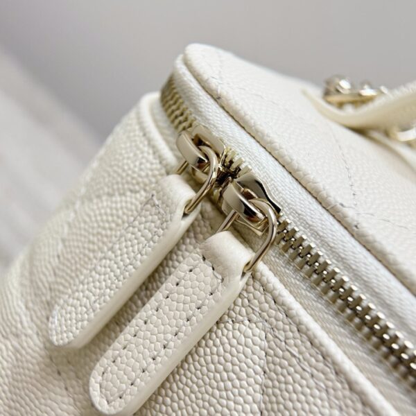 God Factory Chanel Bags Code 10232 25C Size 9.5x17x8cm