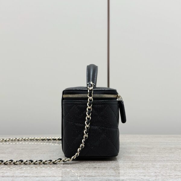 God Factory Chanel Bags Code 10231 25C Size 9.5x17x8cm