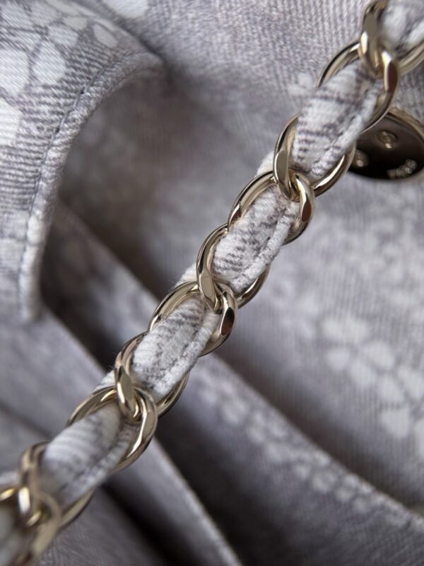 God Factory Chanel Bags Code 10252 Size 28x36.5x12.5cm