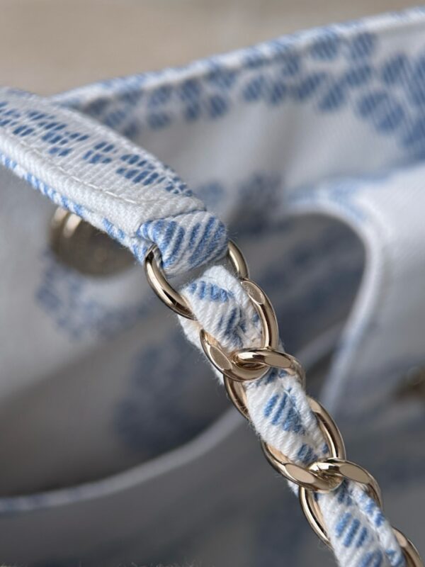 God Factory Chanel Bags Code 10251 Size 28x36.5x12.5cm