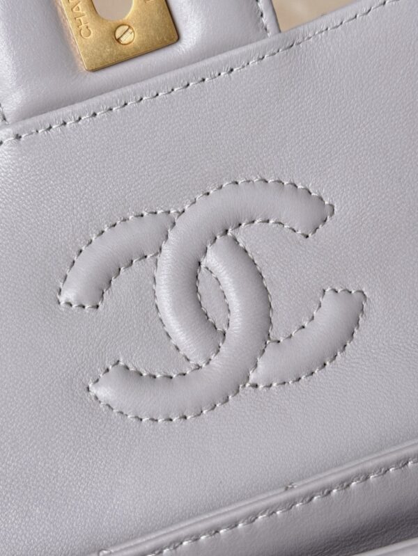 God Factory Chanel Bags Code 10292 25P Size 12x22x6cm