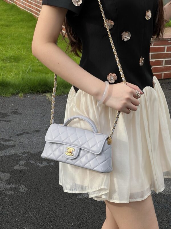 God Factory Chanel Bags Code 10292 25P Size 12x22x6cm