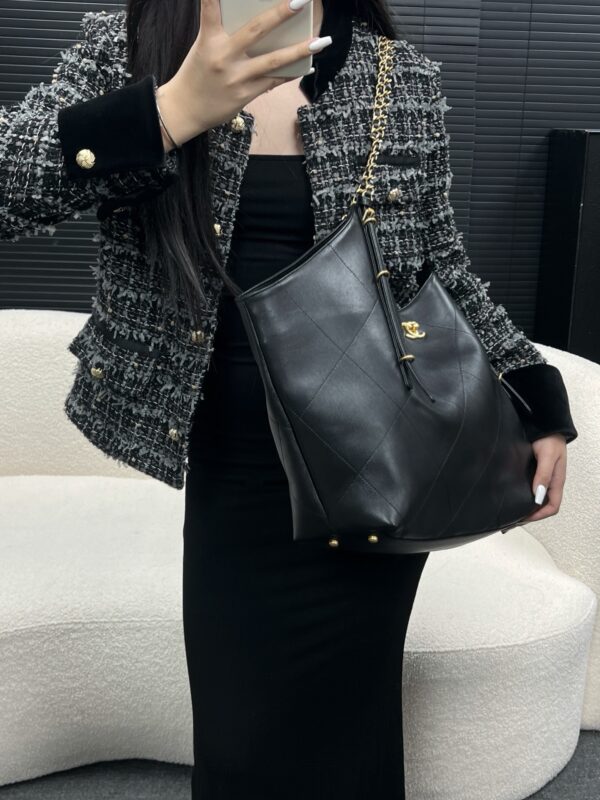 God Factory Chanel Bags Code 10293 25S Size 36x59x13cm