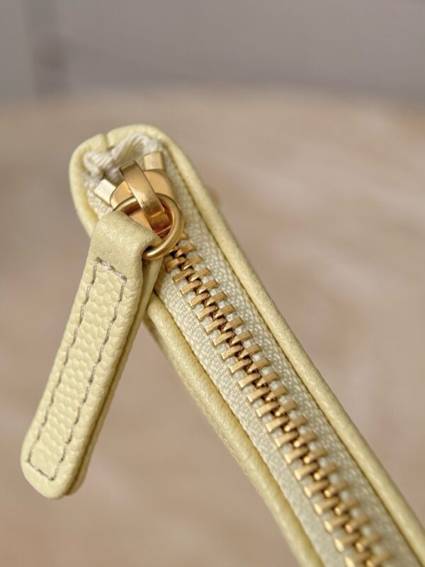 God Factory Chanel Bags Code 10301 25S Hobo Size 30x15x40cm