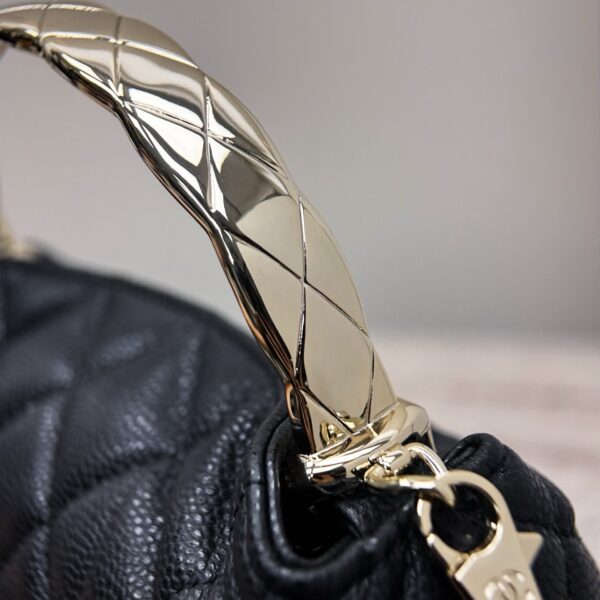 God Factory Chanel Bags Code 10320 25S Size 14.5x18.5x7cm